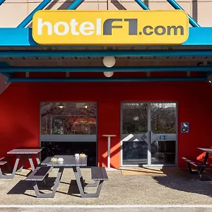 hotelf1-lyon-solaize.hotels-rhonealpes.com/