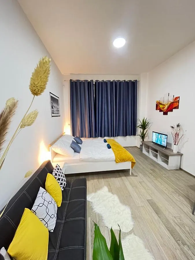 Vit Apartment - Free Parking - O2 Arena Prag 0*,